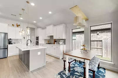 5610 Mona Lisa Court, Manvel, TX 77578 - Photo 4