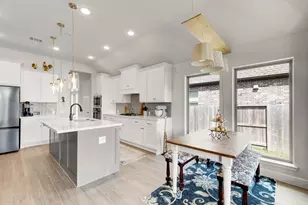 5610 Mona Lisa Ct, Manvel, TX 77578 - Photo 4