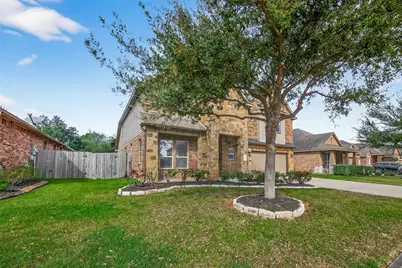 706 Fairway Drive, La Porte, TX 77571 - Photo 2