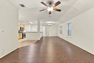 17438 Hoover Gardens Dr, Houston, TX 77095 - Photo 6