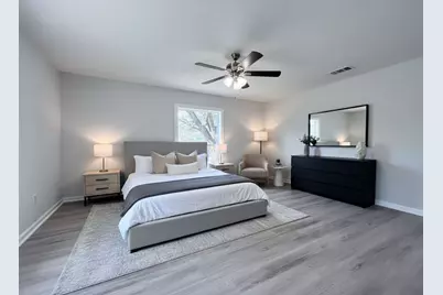 5901 Bretshire Drive, Houston, TX 77016 - Photo 2