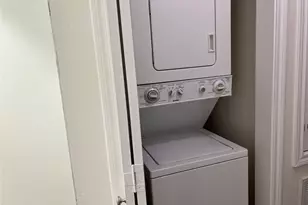 11711 Memorial Dr, Houston, TX 77024 - Photo 8