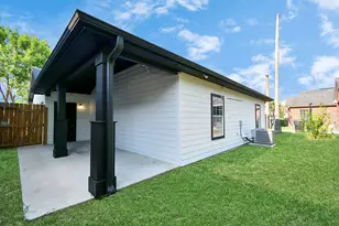 9006 Ledge St, Houston, TX 77075 - Photo 22