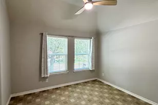406 Sterling Heights Ln, Houston, TX 77094 - Photo 32