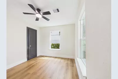 58 Trenwood Lane, Houston, TX 77022 - Photo 22