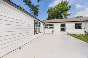 58 Trenwood Ln, Houston, TX 77022 - Photo 28
