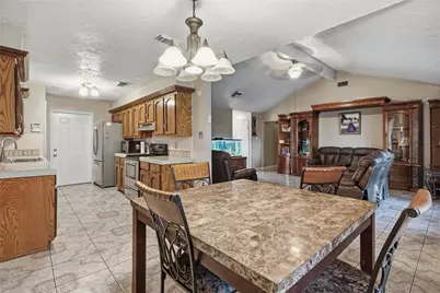7522 Shoshone Drive, Baytown, TX 77521 - Photo 6