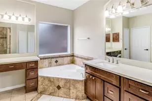 11405 Starlight Bay St, Pearland, TX 77584 - Photo 24