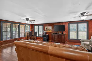 10329 Clyde Acord Rd, Franklin, TX 77856 - Photo 12