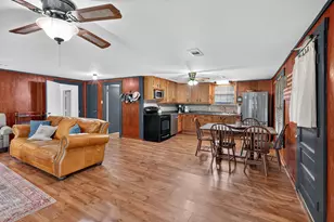 10329 Clyde Acord Rd, Franklin, TX 77856 - Photo 8
