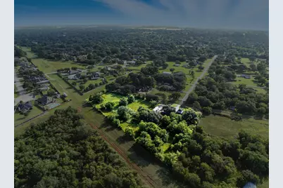 300 Mustang Road, Alvin, TX 77511 - Photo 20