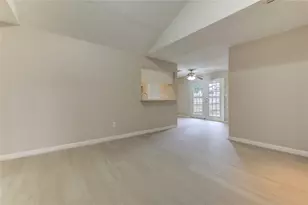 212 Quaker Dr, Friendswood, TX 77546 - Photo 4