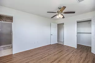 109 Staples Dr, Baytown, TX 77523 - Photo 28