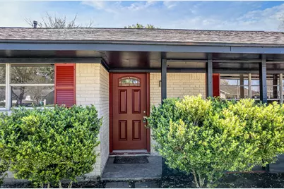 109 Staples Drive, Baytown, TX 77523 - Photo 6