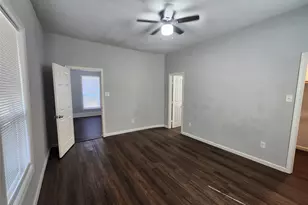 506 9th St, Hempstead, TX 77445 - Photo 8