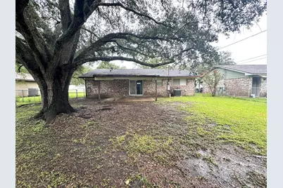 1722 Briar Lane, Wharton, TX 77488 - Photo 20