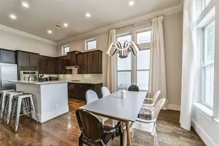 5715 Arabelle Lake St, Houston, TX 77007 - Photo 8