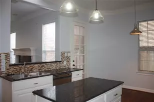 3206 E Park At Beverly Hills, Houston, TX 77057 - Photo 6