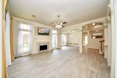 1123 Spinnaker Way, Sugar Land, TX 77498 - Photo 6