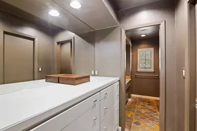 10626 Valley Forge Drive, Houston, TX 77042 - Photo 18
