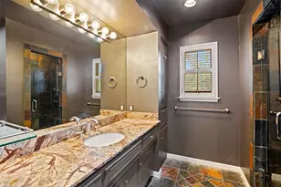 10626 Valley Forge Dr, Houston, TX 77042 - Photo 18