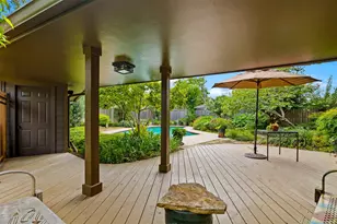 10626 Valley Forge Dr, Houston, TX 77042 - Photo 26