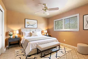 10626 Valley Forge Dr, Houston, TX 77042 - Photo 22