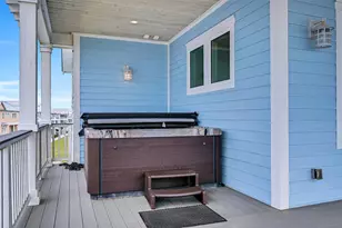 11391 Beachside Dr, Galveston, TX 77554 - Photo 36