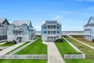 11391 Beachside Dr, Galveston, TX 77554 - Photo 2