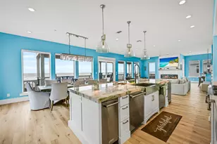 11391 Beachside Dr, Galveston, TX 77554 - Photo 16