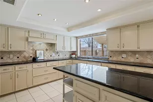 11006 Sagemorgan Dr, Houston, TX 77089 - Photo 12