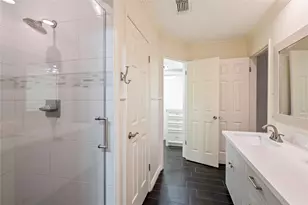 11006 Sagemorgan Dr, Houston, TX 77089 - Photo 18