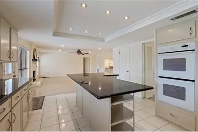 11006 Sagemorgan Drive, Houston, TX 77089 - Photo 14