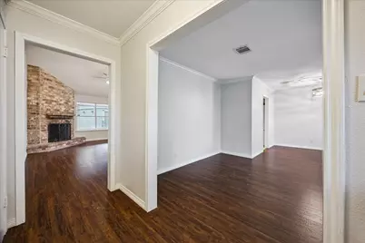 1919 Spillers Lane, Houston, TX 77043 - Photo 2