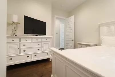 131 N Kendall Street, Houston, TX 77003 - Photo 26