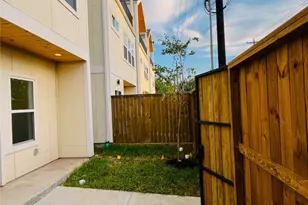 3104 Arlington St, Houston, TX 77018 - Photo 8