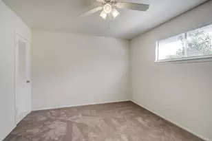 3407 Graustark St, Houston, TX 77006 - Photo 4