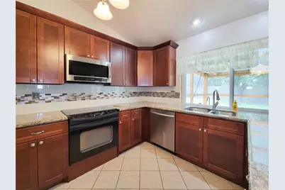 17602 Kakerglen Court, Houston, TX 77084 - Photo 6