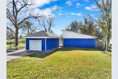 7514 Glen Manor Drive, Houston, TX 77028 - Photo 1
