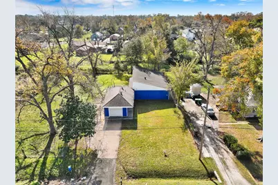 7514 Glen Manor Drive, Houston, TX 77028 - Photo 2