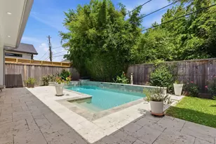 6610 Sivley St, Houston, TX 77055 - Photo 48