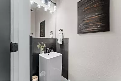 6904 Covington Drive #B, Houston, TX 77091 - Photo 10