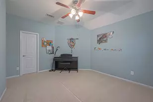 7530 Newbury Trail, Sugar Land, TX 77479 - Photo 34