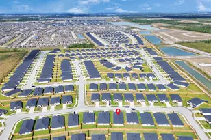 1110 Fringed Bluestar Dr, Rosharon, TX 77583 - Photo 4