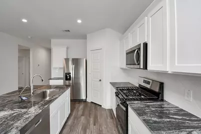 1110 Fringed Bluestar Drive, Rosharon, TX 77583 - Photo 24