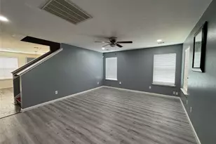 12006 Mallard Stream Ct, Houston, TX 77038 - Photo 4