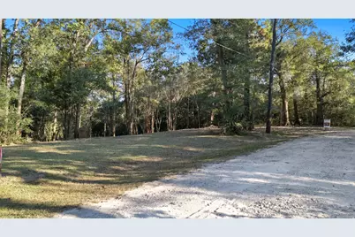 112 Private Road 4019A, Dayton, TX 77535 - Photo 8