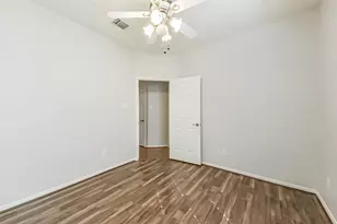 14610 Farrawood Dr, Cypress, TX 77429 - Photo 22