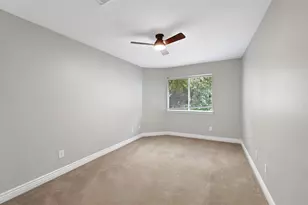 5914 Shadow Creek Ct, Baytown, TX 77523 - Photo 14