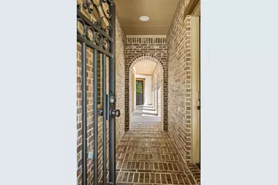 14 Woodglade Way, Tomball, TX 77375 - Photo 4